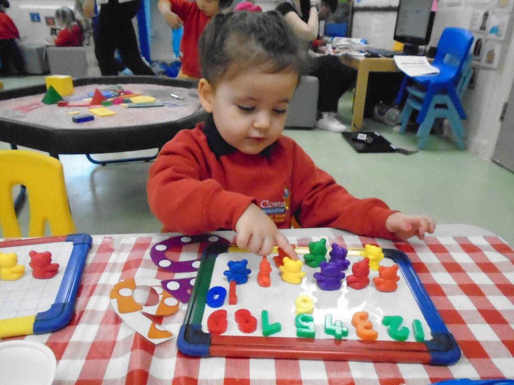 Image Gallery North London Nursery & PreSchool Clowns Nursery